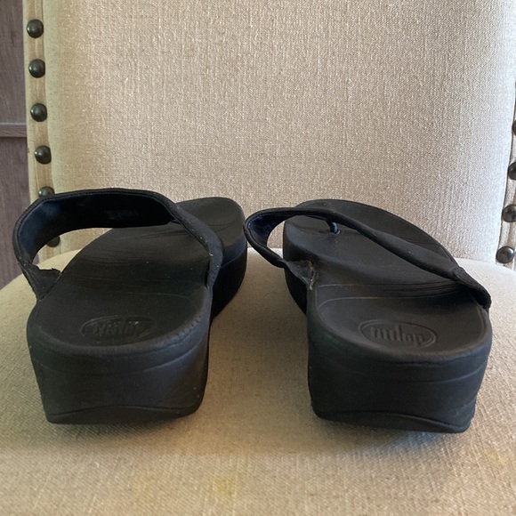 Fitflop Women’s LuLu Comet Wedge Sandals Slip On Toe Post Black Size 9 - Picture 10 of 12